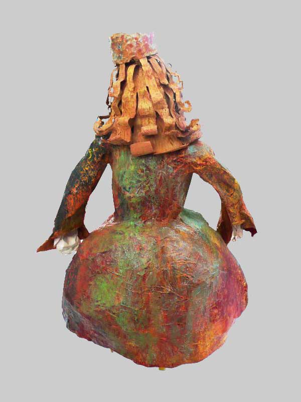 Diva, (1m55) papier mâché sur grillage